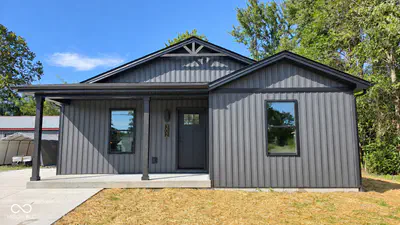 302 Moore Street, Crothersville