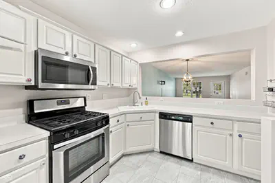 12673 Ladson Street, Fishers - 17