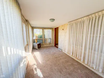 10449 W 300 S, Jamestown - 56