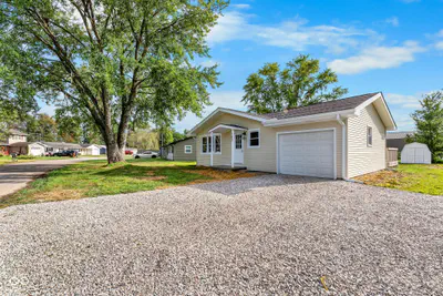 162 East Street, Crothersville - 4