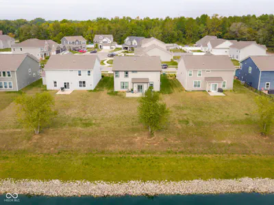 5717 Lauren Lane, Columbus - 3