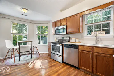 7475 Wood Court, Fishers - 10