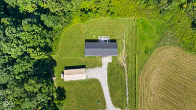 9330 State Road 243, Cloverdale - 7