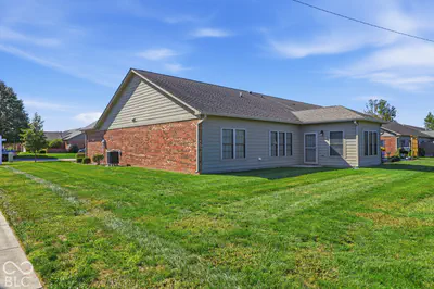 1300 Country Creek Cir, Shelbyville - 5