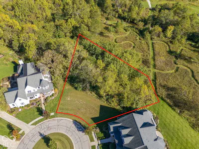 6483 Deerfield Court, Zionsville