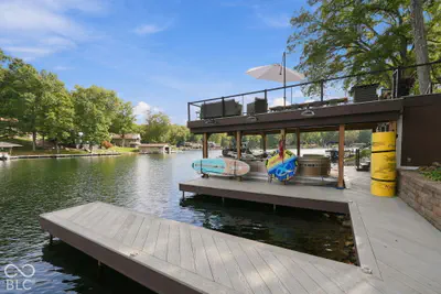 6272 Grosbeak Court, Nineveh - 20