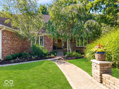 9127 Pinecreek Court, Indianapolis - 60