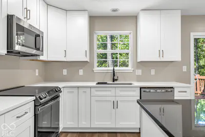 11890 Sand Creek Boulevard, Fishers - 4