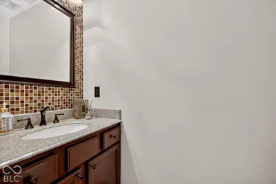1239 S Jefferson Street, Brownsburg - 35