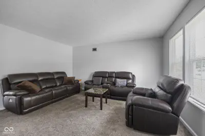 4107 Cheltonham Court, Plainfield - 3