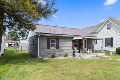 322 E 7th Street, Rushville - 3