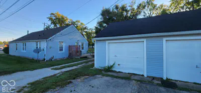 600 Broadway Street, Fortville - 2