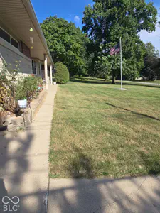 3342 Hillcrest Drive, Indianapolis - 2