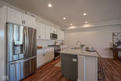 1653 Lexington Avenue, Indianapolis - 13