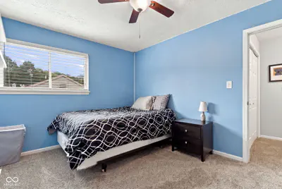 6537 Mallard Landing, Fishers - 23