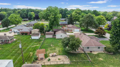 885 Broadway North Drive, Plainfield - 15