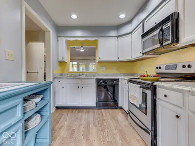 770 Ivy Lane, Greenwood - 16