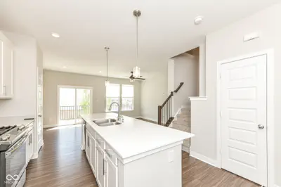 17276 Henslow Drive, Westfield - 13