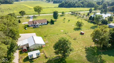 1195 County Road 1000, Cloverdale - 56