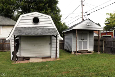 5022 University Avenue, Indianapolis - 17