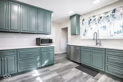 5145 Michigan Road, Indianapolis - 7