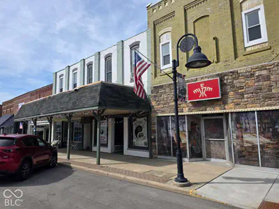 305 Main Street, Sheridan - 3