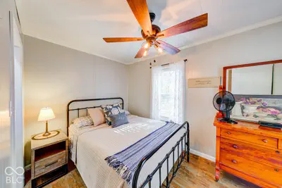 8434 S Parmalee Drive, Nineveh - 25