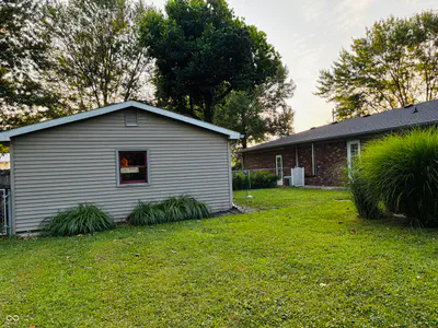 313 E 275 S, Shelbyville - 36