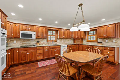 348 Creekbend Lane, Indianapolis - 14