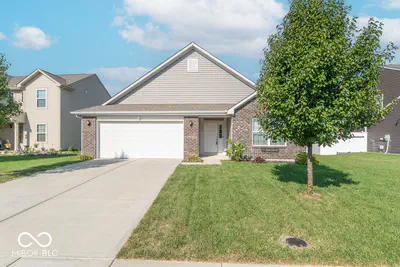 6822 Trey Drive, Camby - 28