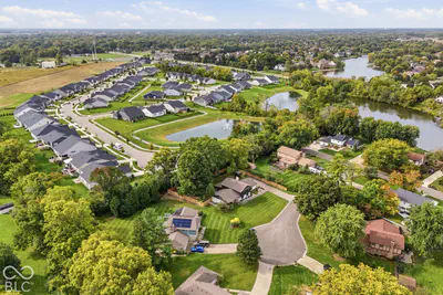 18 Sherry Court, Carmel - 49