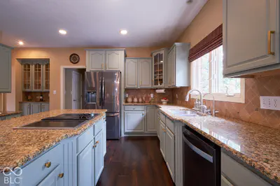 9858 Springstone Road, Fishers - 9
