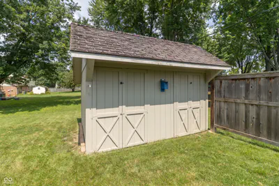 204 Creek Wood Drive, Greenfield - 40