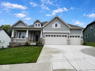 11912 Gray Ghost Way, Fishers