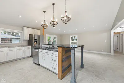 1219 Nicholas Road, Indianapolis - 4