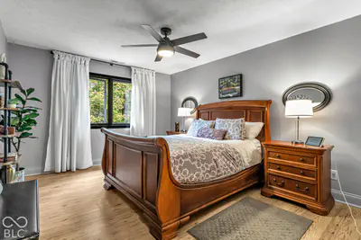 1679 Walnut Trace, Greenfield - 18