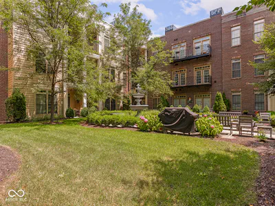 450 Ohio Street, Indianapolis - 10