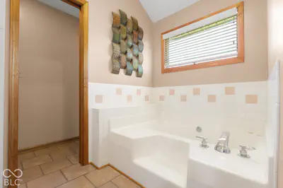 4694 29th Street, Columbus - 40
