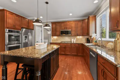 9862 Wading Crane Avenue, Fishers - 27