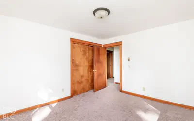 6166 County Road 200, Seymour - 46