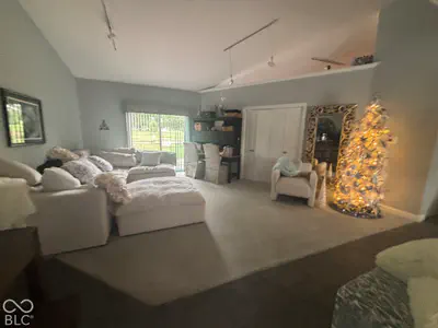 2202 Quail Run, Alexandria - 6