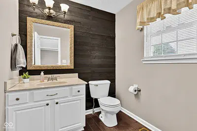 9107 Driftwood Court, McCordsville - 12