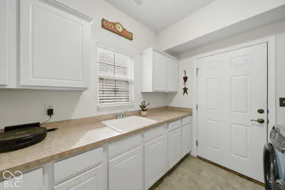 473 Harvest Moon Drive, Greencastle - 40
