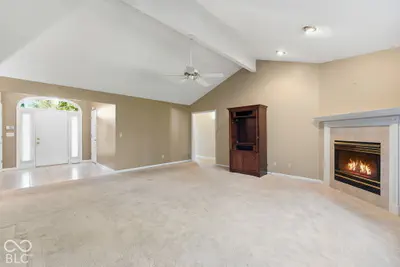 5600 Sun Point Drive, Muncie - 5