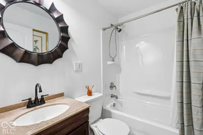 7926 Charlecot Drive, Indianapolis - 23