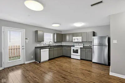 12681 Justice Crossing, Fishers - 11