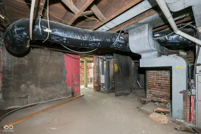 425 Sanders Street, Indianapolis - 37