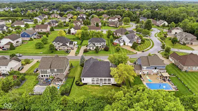 5913 Chartwell Drive, Bargersville - 47