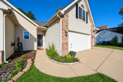 1142 Crestwood Drive, Greenwood - 4