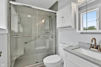 4404 Columbus Avenue, Anderson - 30